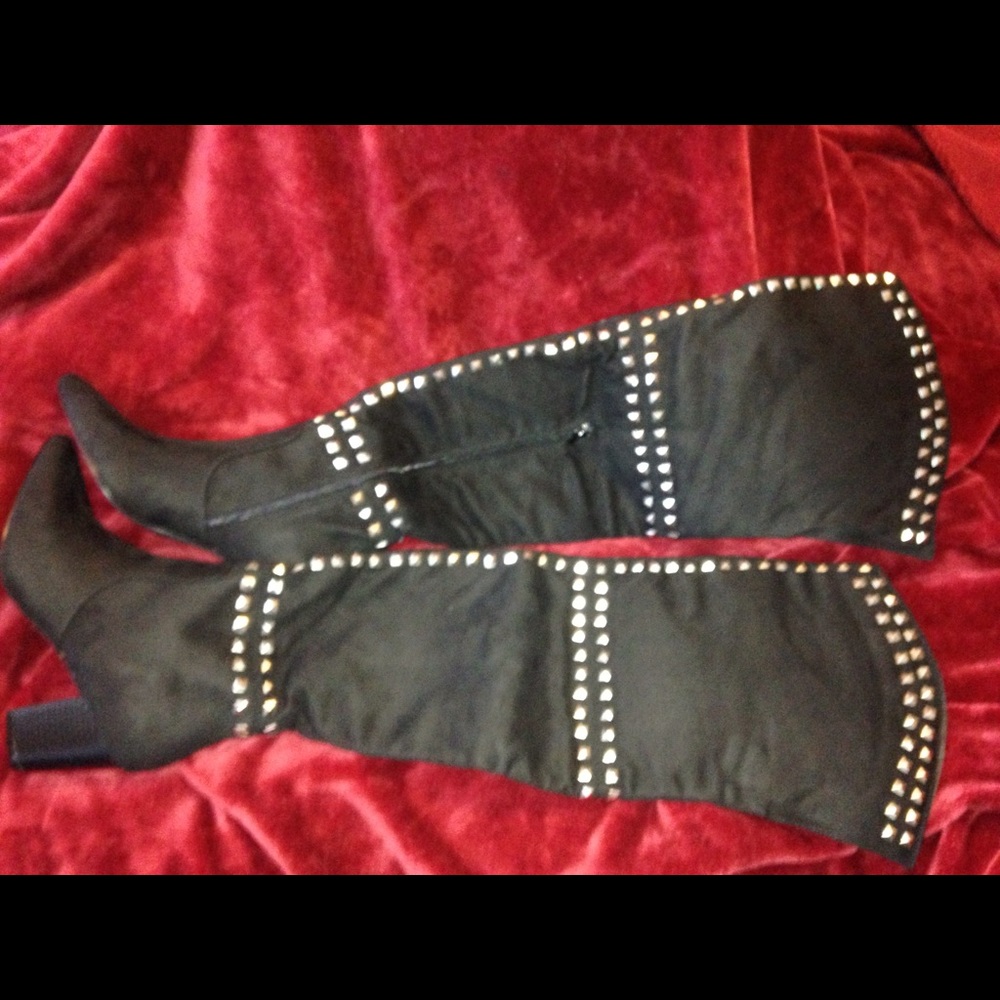 Ashro Zyirah Thigh High Boots Black 9.5 NIB